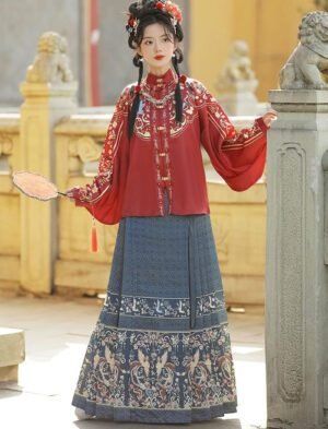 【 青翠轩 】Ming Dynasty Hanfu Stand-Up Collar Short Shirt And Horse-Faced Skirt